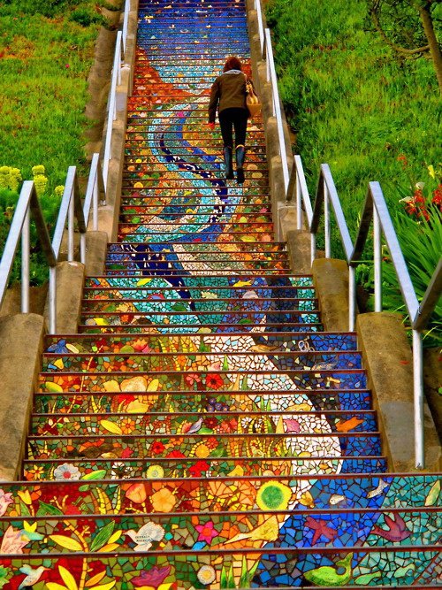 escada mosaico